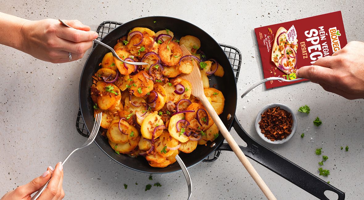 Deftige Bratkartoffeln mit veganem Speck
